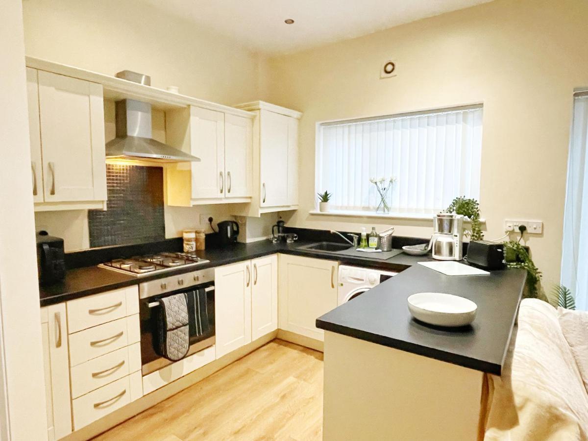 5 Bedroom, Sleeps 9 - Base To Explore Liverpool And Beyond ليفربول المظهر الخارجي الصورة